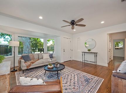 849 55th St, Sacramento, CA 95819 Photo