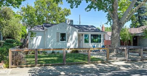 849 55th St, Sacramento, CA 95819 Photo