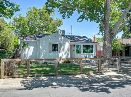 849 55th St, Sacramento, CA 95819 Photo