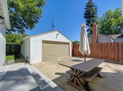 849 55th St, Sacramento, CA 95819 Photo
