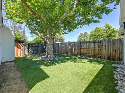 849 55th St, Sacramento, CA 95819 Photo