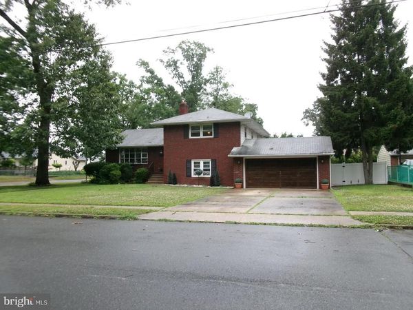401 MAIN STREET, DELRAN, NJ 08075