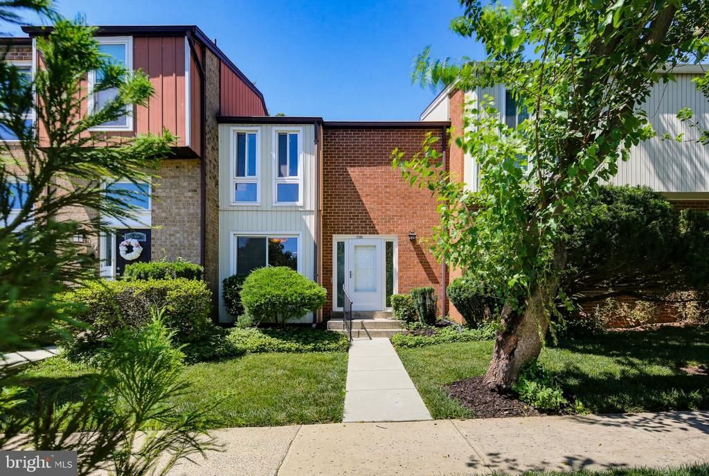 7103 MILL RUN DRIVE , ROCKVILLE, MD 20855