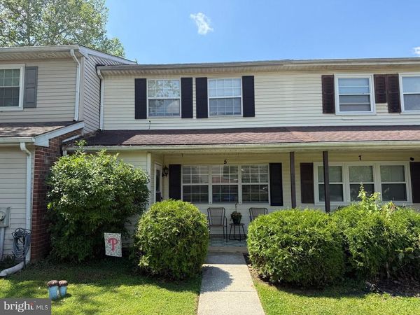5 BRIGHTON COURT, DOWNINGTOWN, PA 19335
