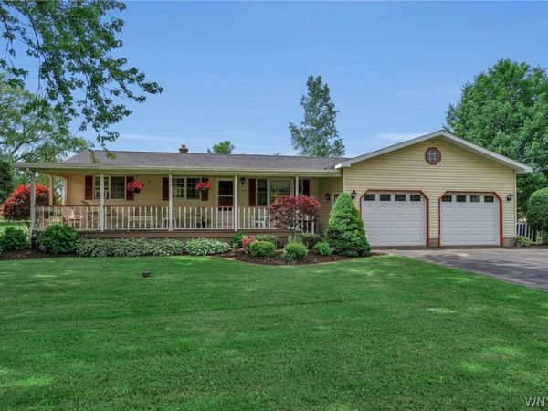 12083 Genesee Street , Alden, NY 14004