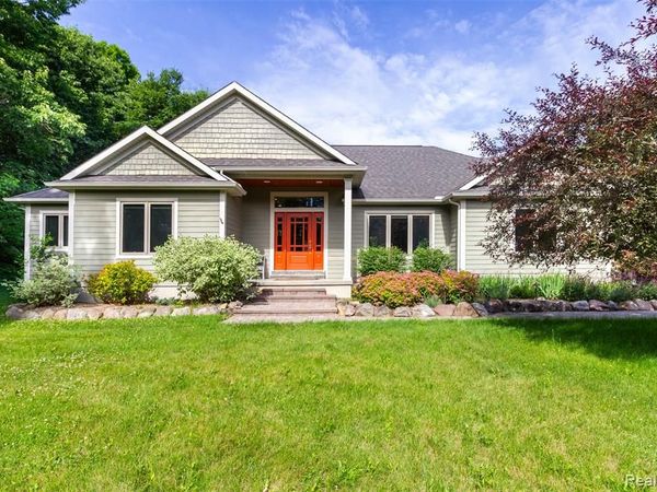 9887 Hadley Road, Independence Twp, MI 48348