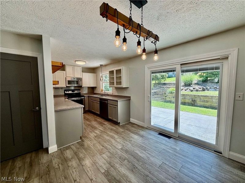 424 Garner Drive, Mogadore, OH 44260 Photo 15