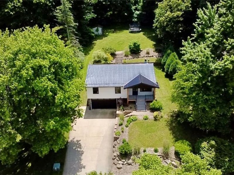424 Garner Drive, Mogadore, OH 44260 Photo 4