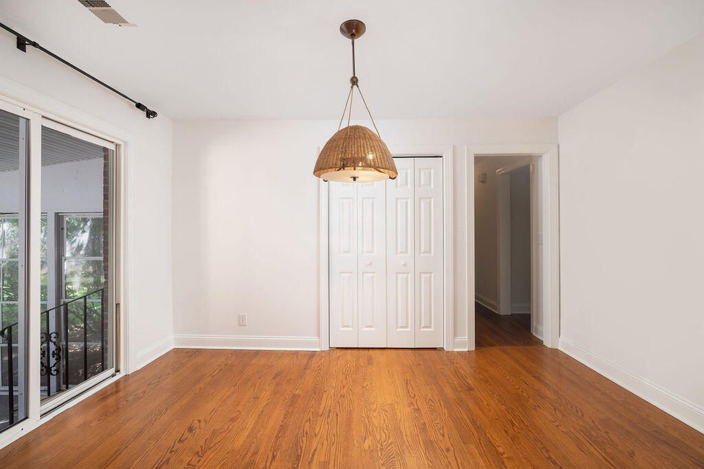 1056 Keats Road Photo 17
