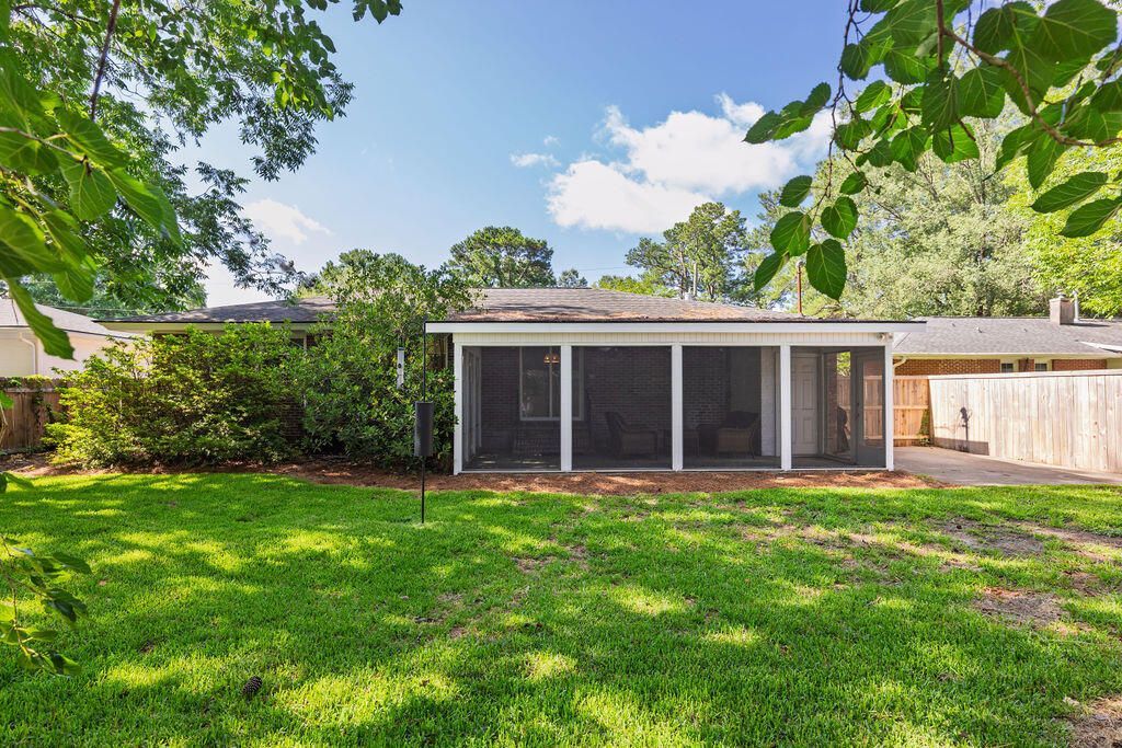 1056 Keats Road Photo 30