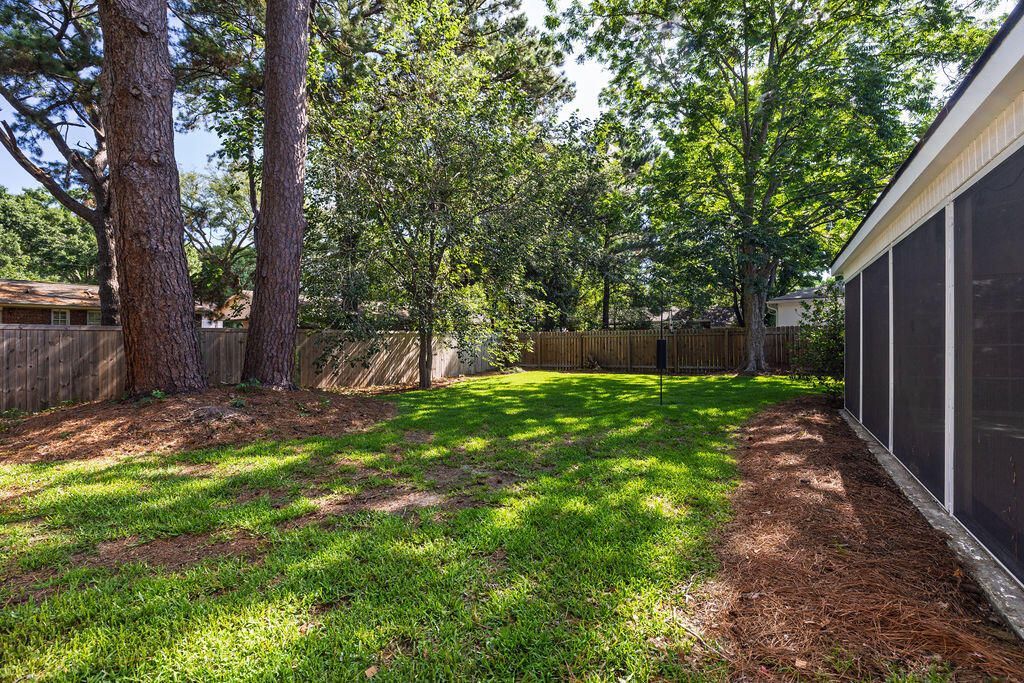 1056 Keats Road Photo 34