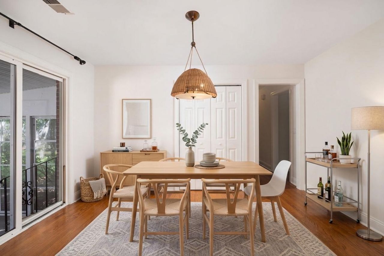 1056 Keats Road Photo 4