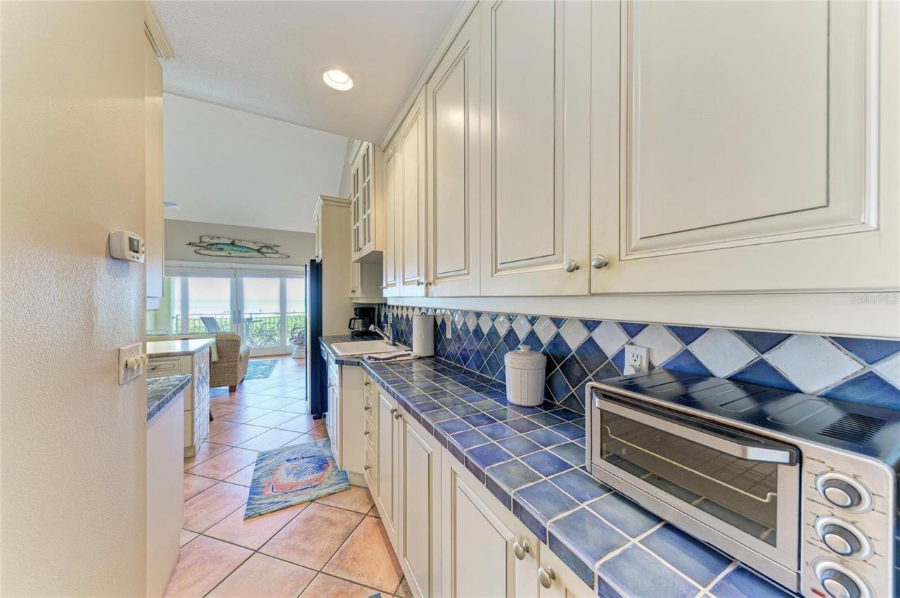 101 Palm Avenue, Unit 3, Anna Maria, FL 34216 Photo
