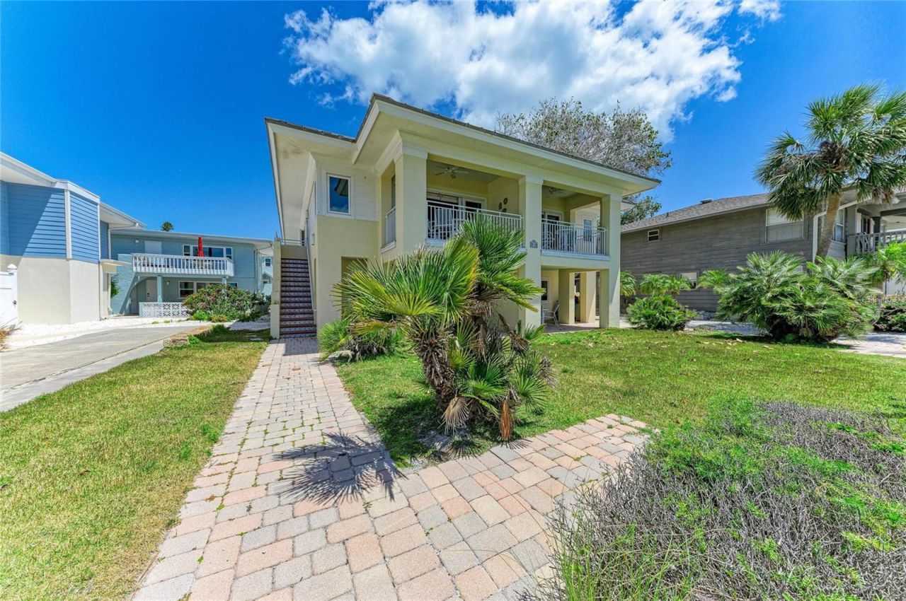 101 Palm Avenue, Unit 3, Anna Maria, FL 34216 Photo