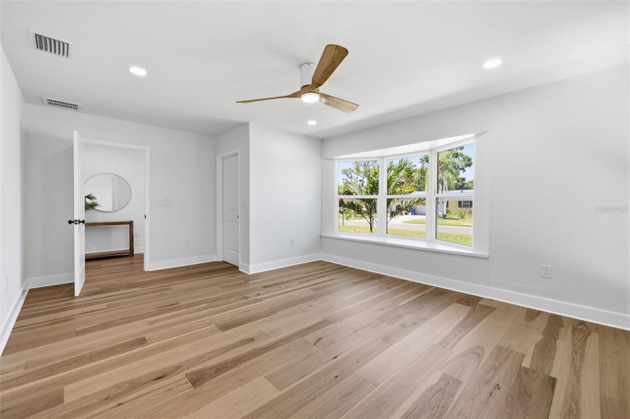 2310 Harrison Drive , Dunedin, FL 34698 Photo