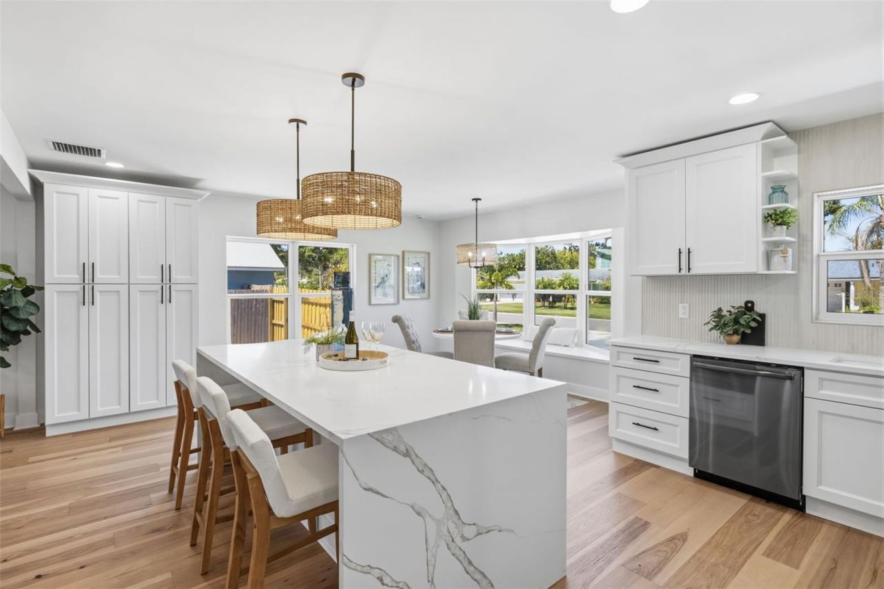2310 Harrison Drive , Dunedin, FL 34698 Photo