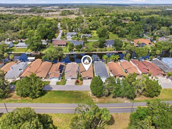 11621 W RIVERHAVEN DRIVE , HOMOSASSA, FL 34448