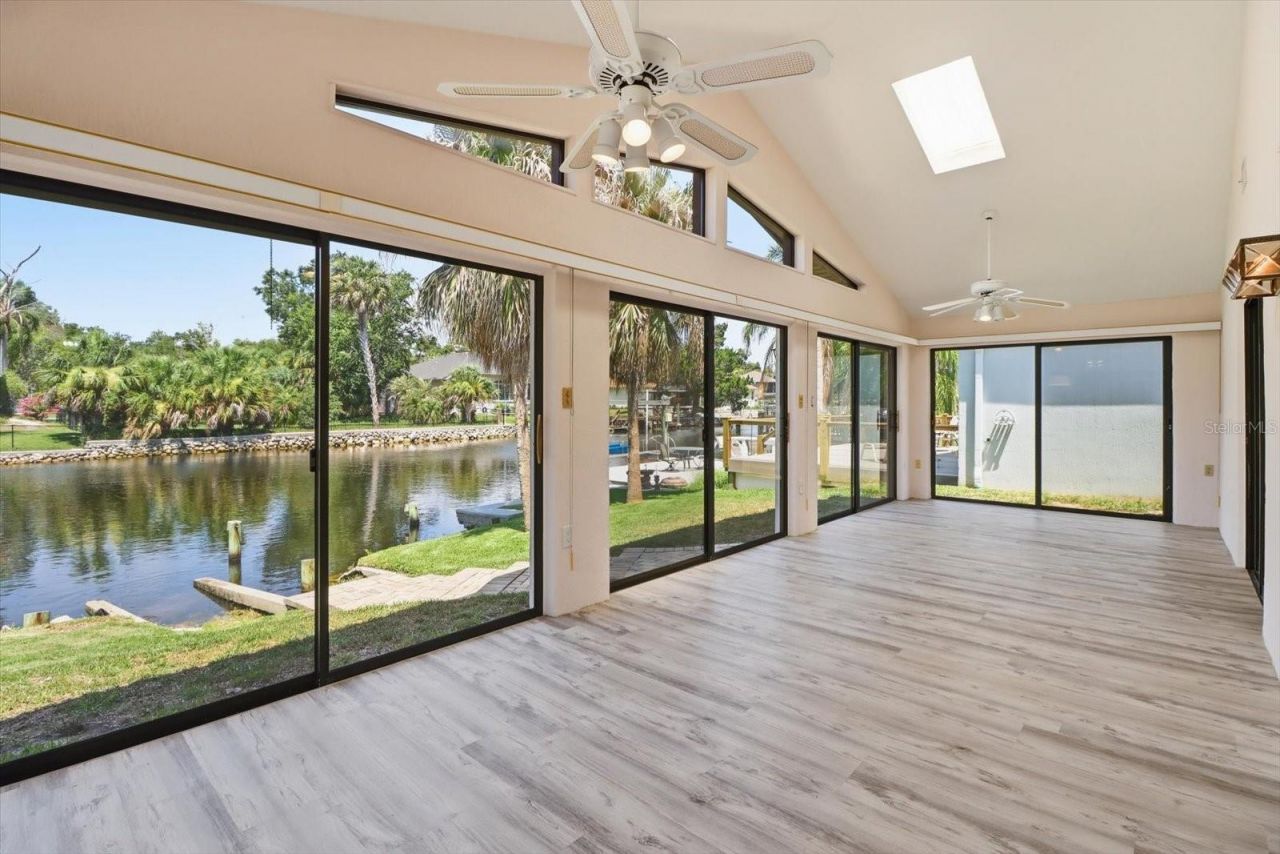 11621 W Riverhaven Drive , Homosassa, FL 34448 Photo