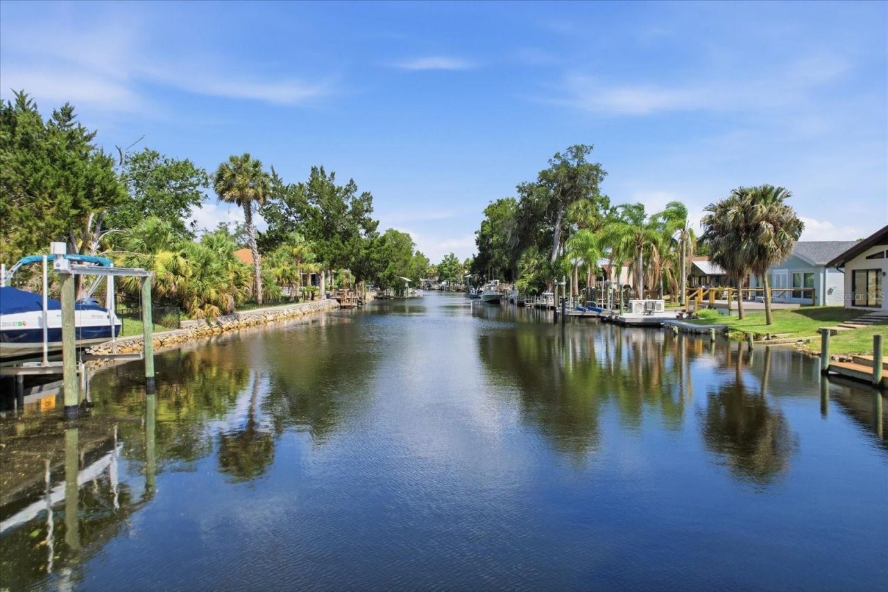 11621 W Riverhaven Drive , Homosassa, FL 34448 Photo