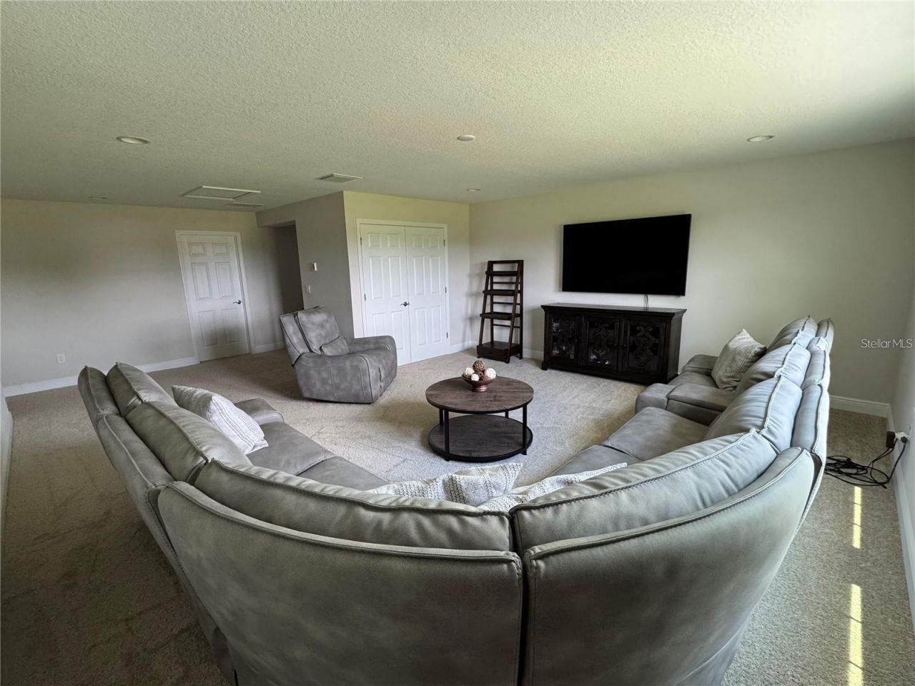 13150 Wellspring Drive, Lithia, FL 33547 Photo