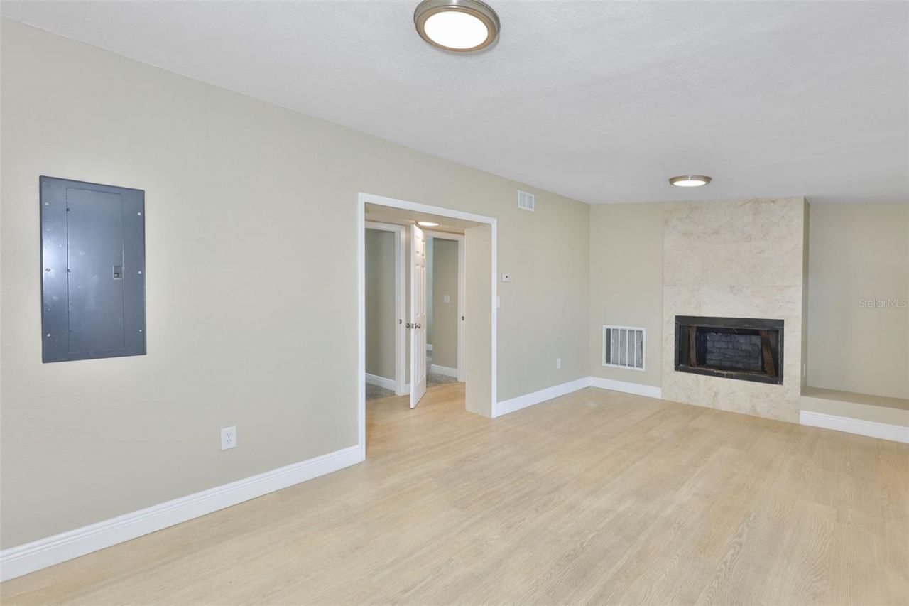 2450 40th Avenue N, Saint Petersburg, FL 33714 Photo