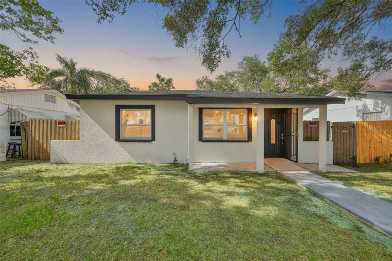 2450 40th Avenue N, Saint Petersburg, FL 33714 Photo