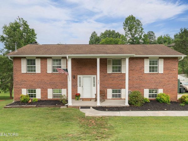 325 Navaho Drive, Seymour, TN 37865