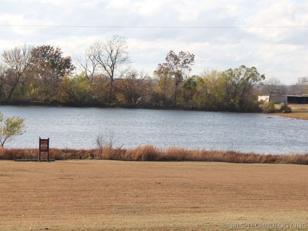 2155 E 154th Street North , Skiatook, OK 74070
