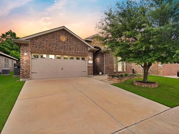 5003 Audie Court, Arlington, TX 76001