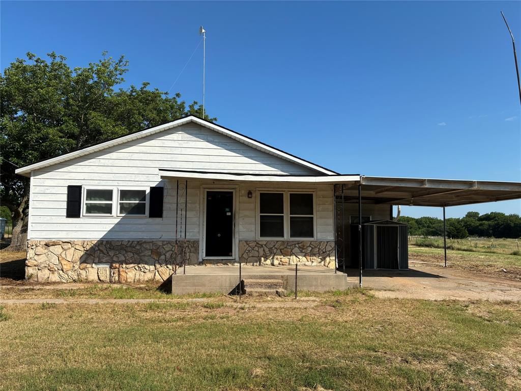 2279 Upper Montague Road, Bowie, TX 76230 Main Photo