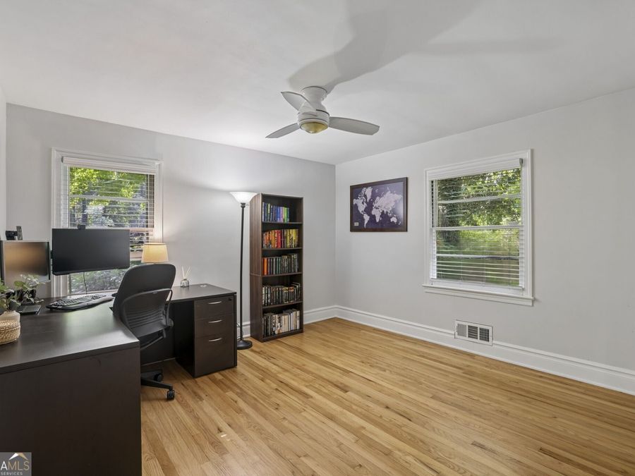 Property Image 28