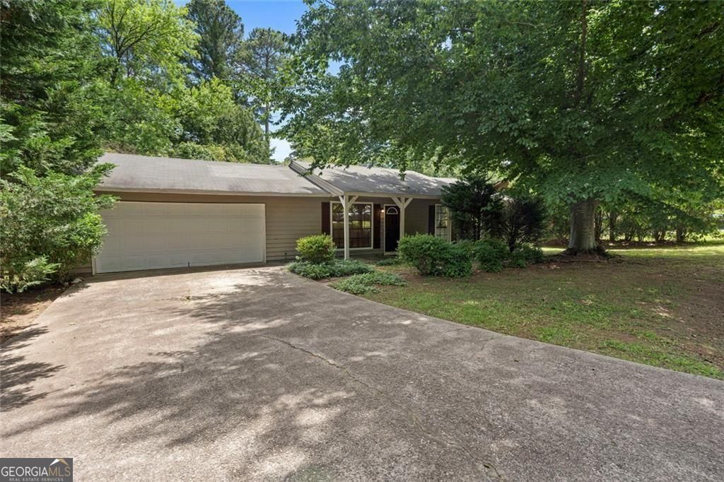 540 Hamlin Trace, Riverdale, GA 30274 Main Photo
