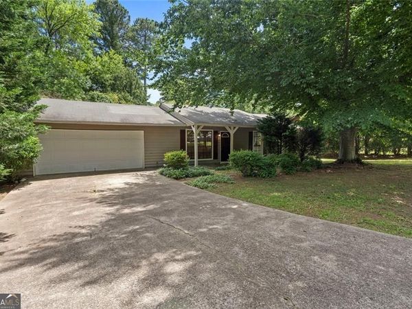 540 Hamlin Trace, Riverdale, GA 30274
