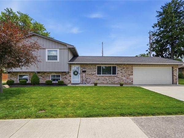 109 Beechwood Avenue, Brookville, OH 45309