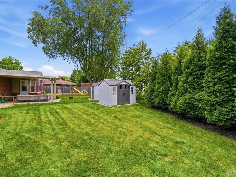 109 Beechwood Avenue, Brookville, OH 45309 Photo 40