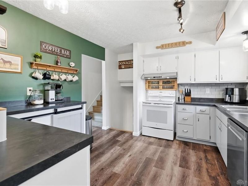 109 Beechwood Avenue, Brookville, OH 45309 Photo 8