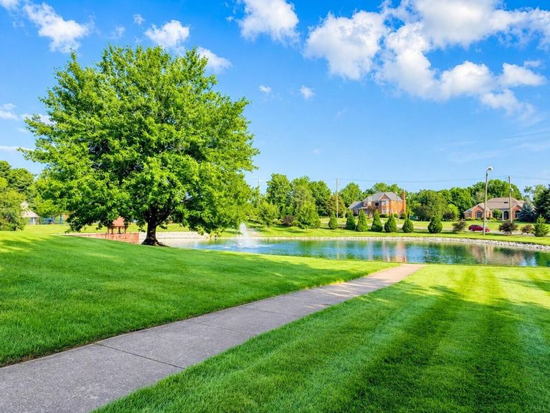 991 Lakepointe Court, Union, KY 41091 Photo 16
