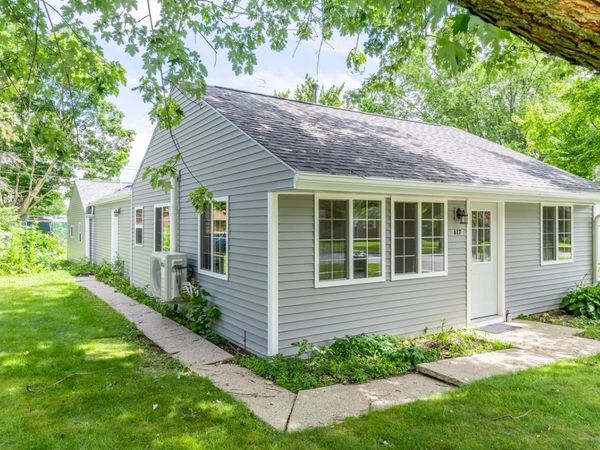 617 E Randolph Street, Angola, IN 46703