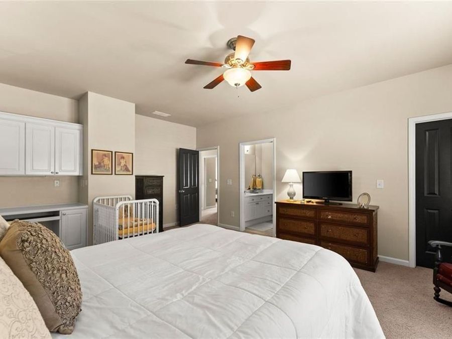 Property Image 40