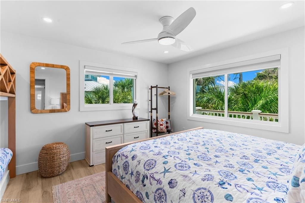 954 Whelk Dr, Sanibel, FL 33957 Photo
