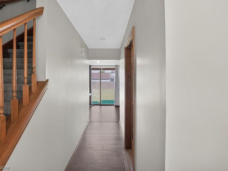 125 Queen Anne Circle, Elyria, OH 44035 Photo 23