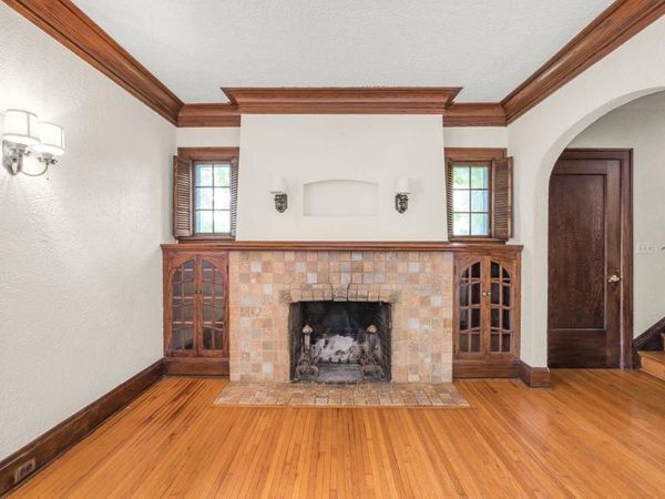 2657 Zenith Avenue N, Robbinsdale, MN 55422