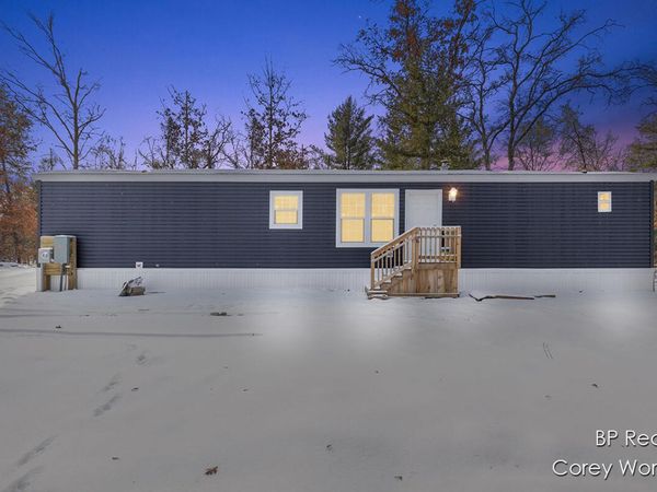 5017 S Sunray Court, Idlewild, MI 49642