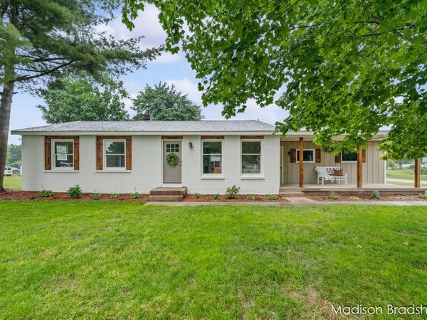 7836 Elbow Drive, Jenison, MI 49428