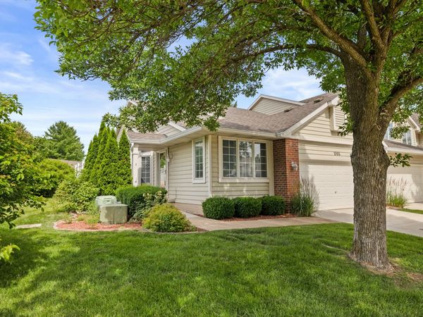 2801 Ep True Parkway, Unit 1006, West Des Moines, IA 50265