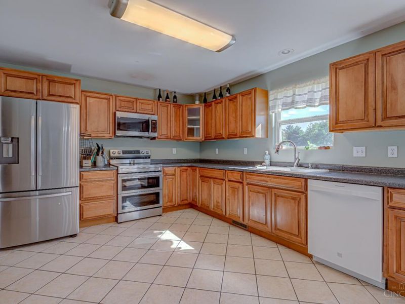 1858 Reily Woods Lane, Reily Township, OH 45056 Photo 8