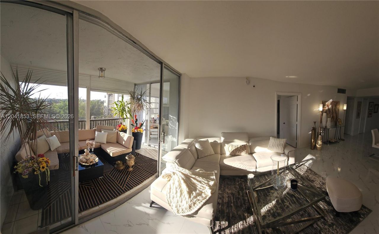 3910 Inverrary Blvd , Unit 703-B, Lauderhill, FL 33319 Photo