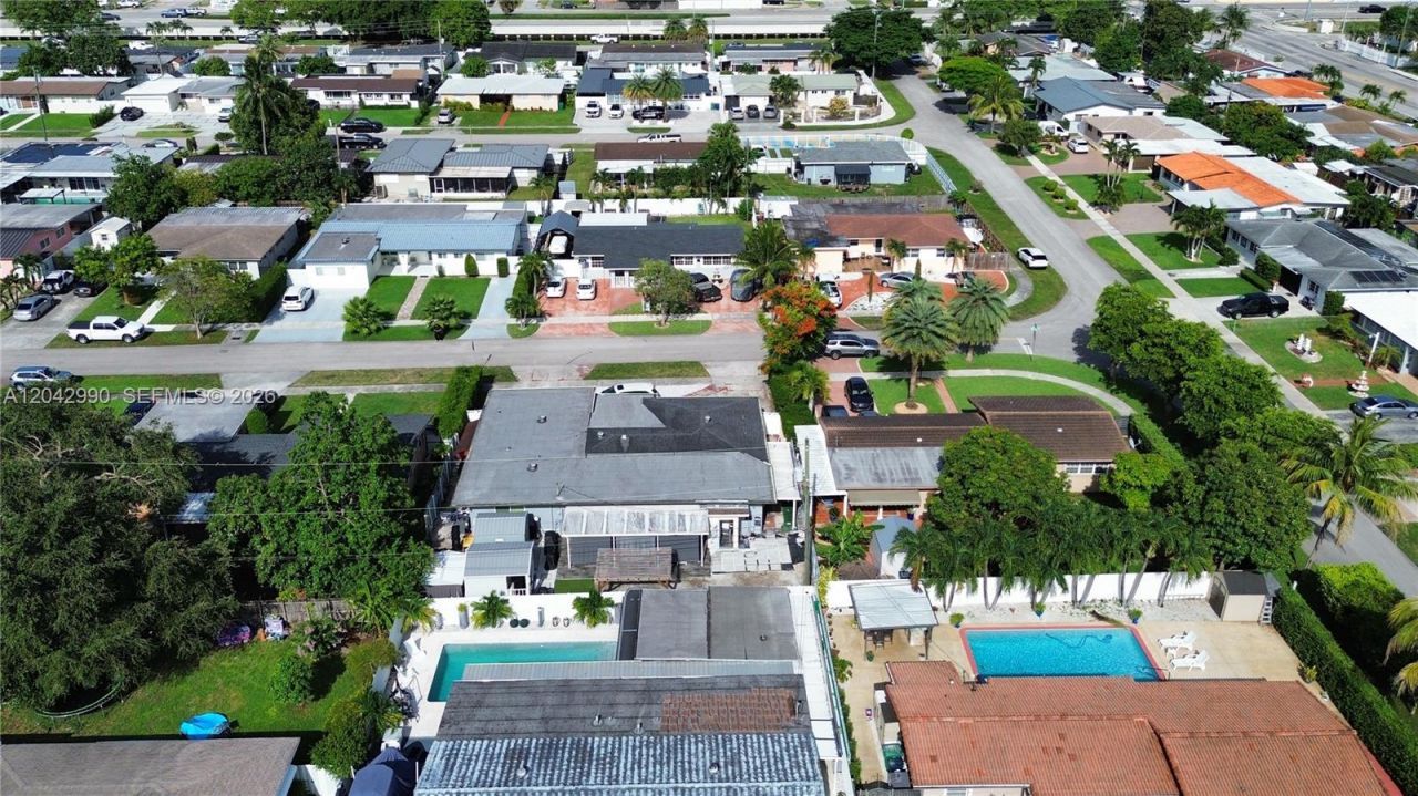 11512 NW 58th Ave, Hialeah, FL 33012 Photo