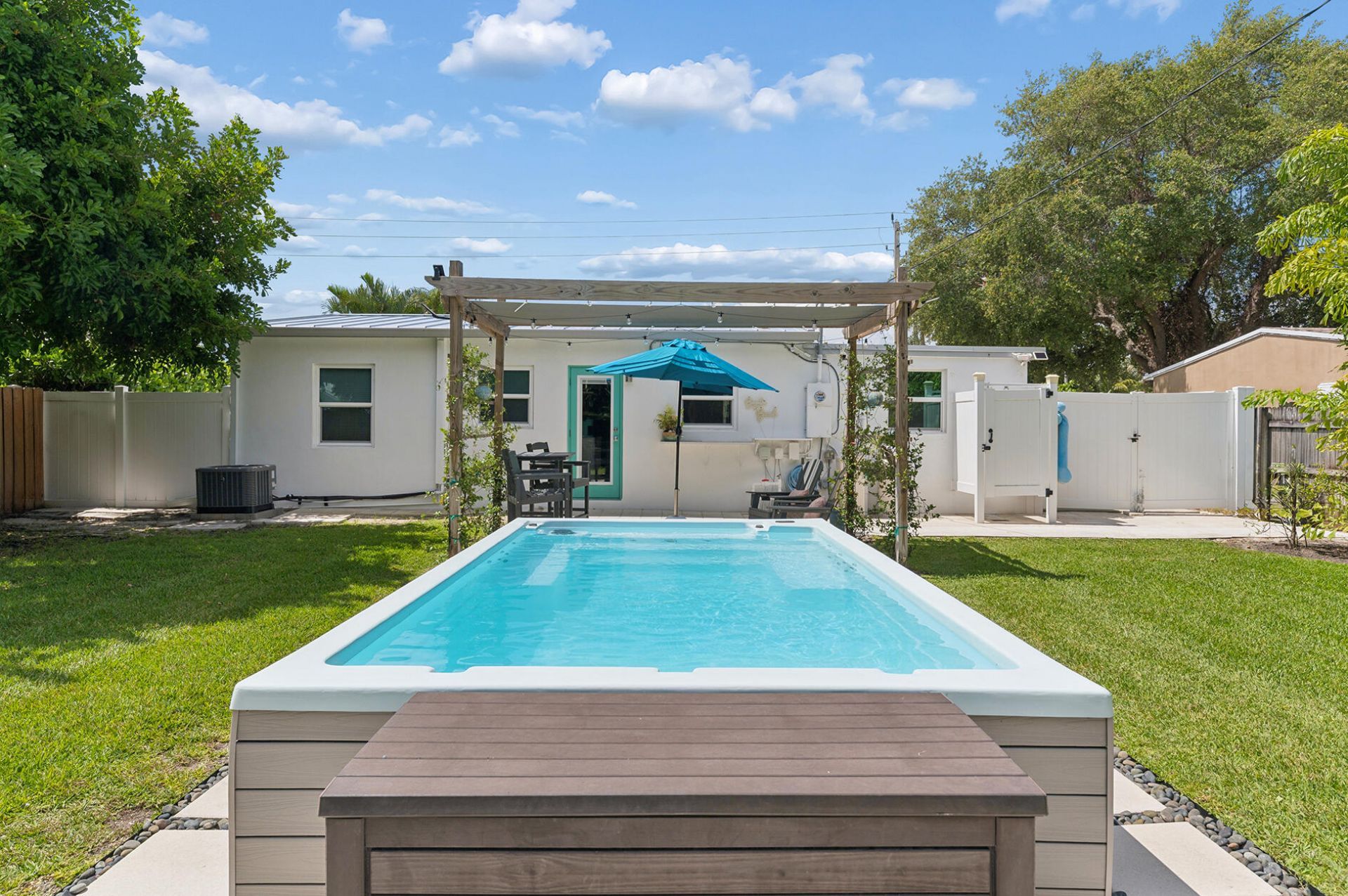 127 SW 10th Avenue, Boynton Beach, FL 33435 Photo