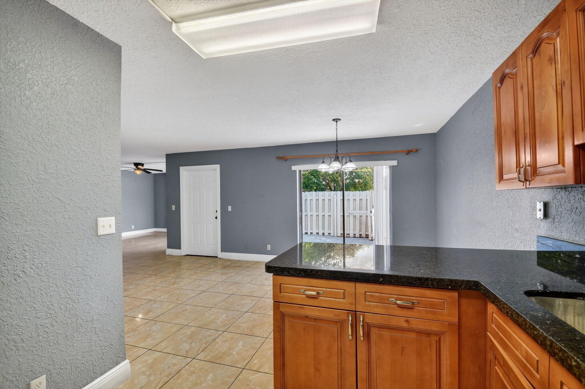 320 Woodland Road, Palm Springs, FL 33461 Photo